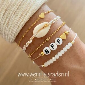 Naam armbandje beige bff vriendschapsarmband