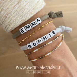 Armband met naam grijs